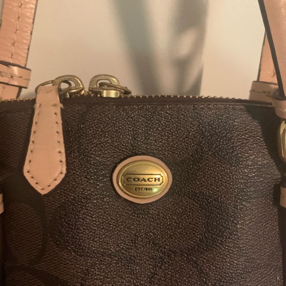 Coach Crossbody/Hand Bag - Picture 2 of 7